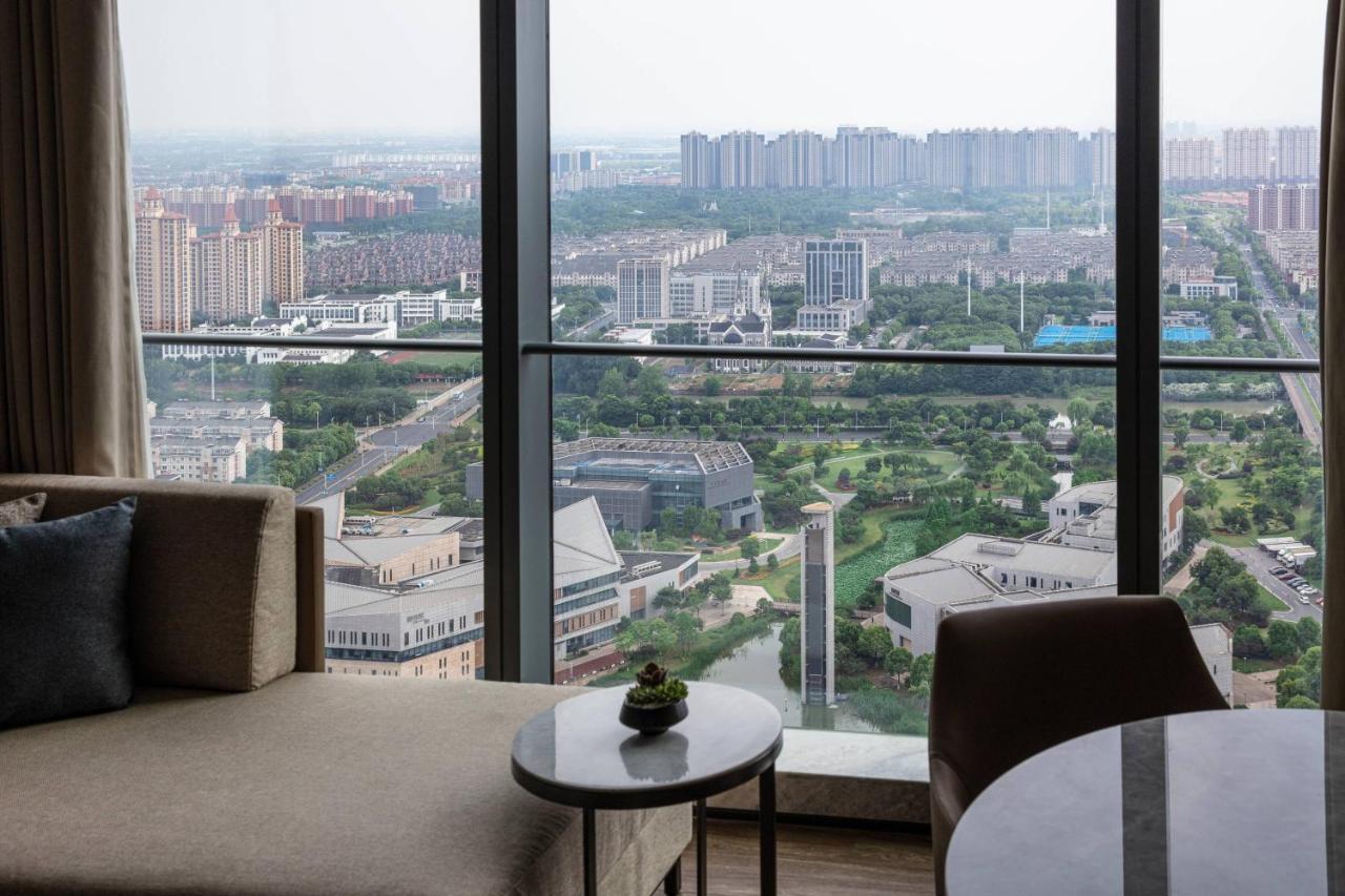 Zhangjiagang Marriott Hotel Exterior foto