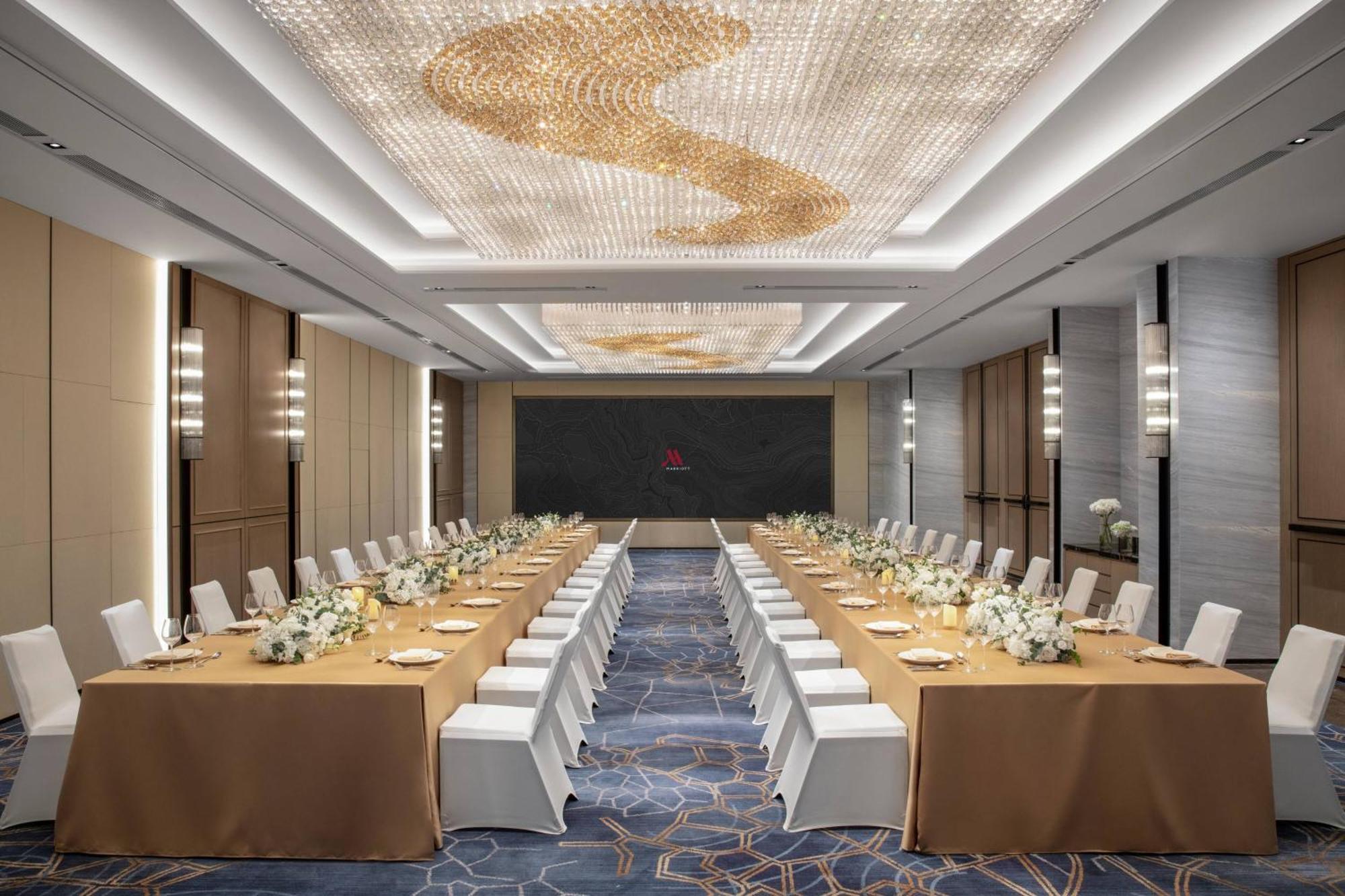 Zhangjiagang Marriott Hotel Exterior foto